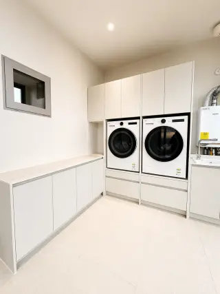 SEUM custom kitchen furniture project 03 Full view